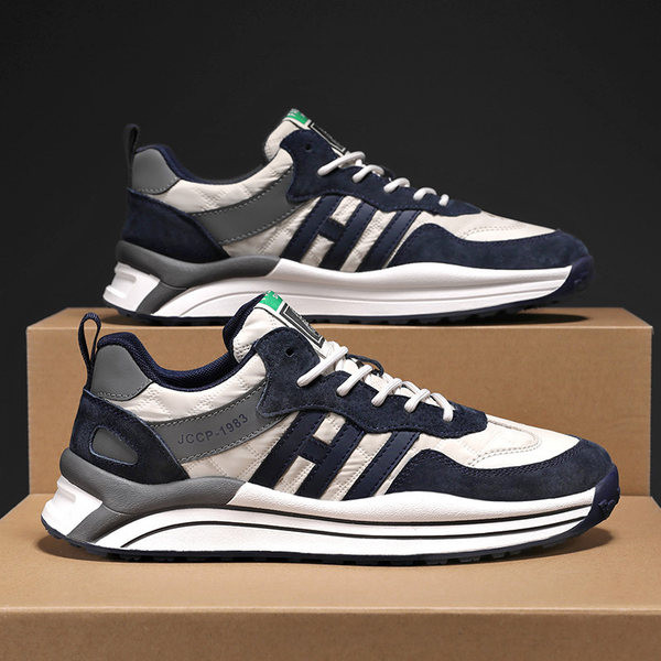 Uus lameda talla ja embleemiga tossude mudel