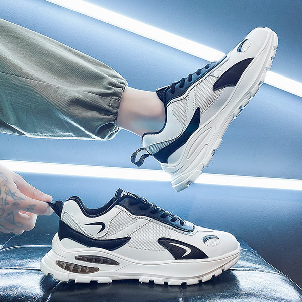 Kareda talla või õhukambriga meeste tossude uus mudel