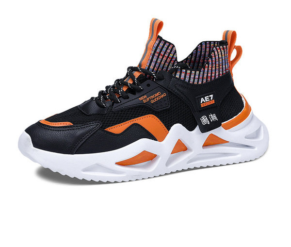 Kareda tallaga meeste tossud - soki tüüpi