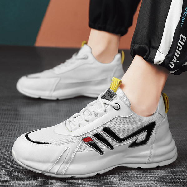 Sinise, valge ja musta värvi meeste sporditossud