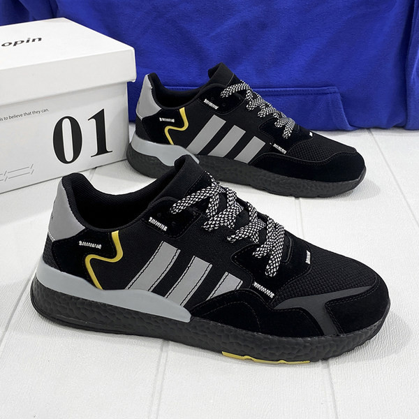 Adidasi sport barbati cu sireturi