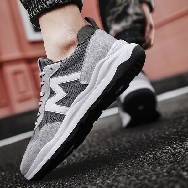 Igapäevaseks kasutamiseks sobivad kevadised meeste tossud