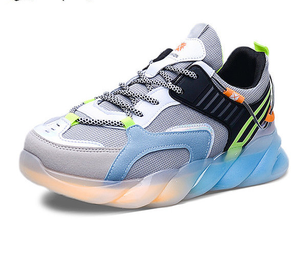 Silikoontallaga meeste tossud