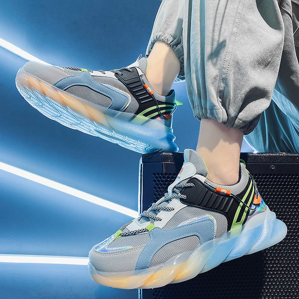 Silikoontallaga meeste tossud