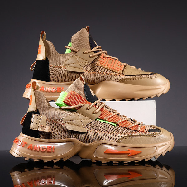 Novi model muških mrežastih tenisica