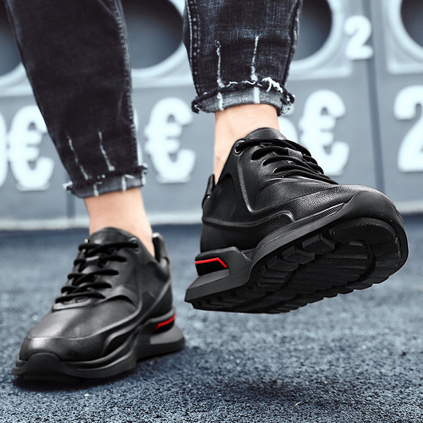 Meeste musta värvi sporditossud