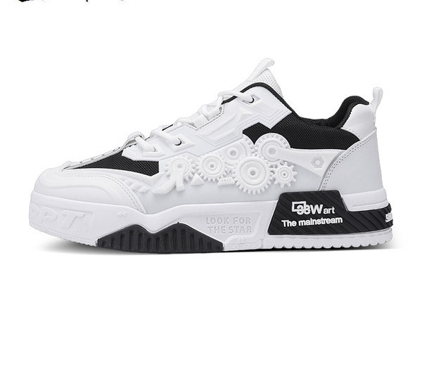 Lameda tallaga meeste sporditossud – valged ja mustad