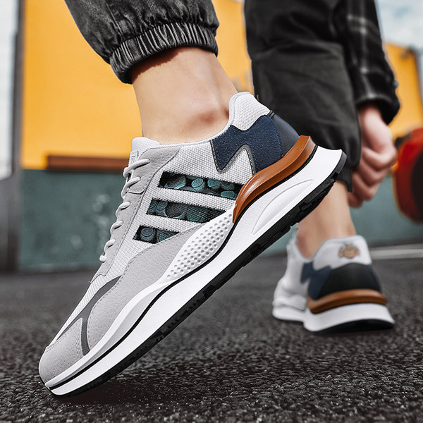 Võrguga meeste sporditossud - kolme värvi