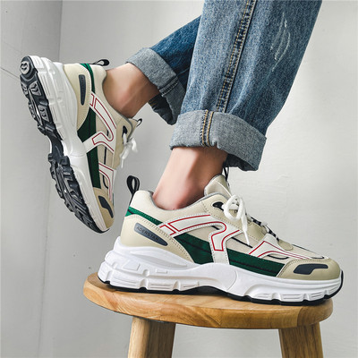 Kareda talla ja embleemiga tossud