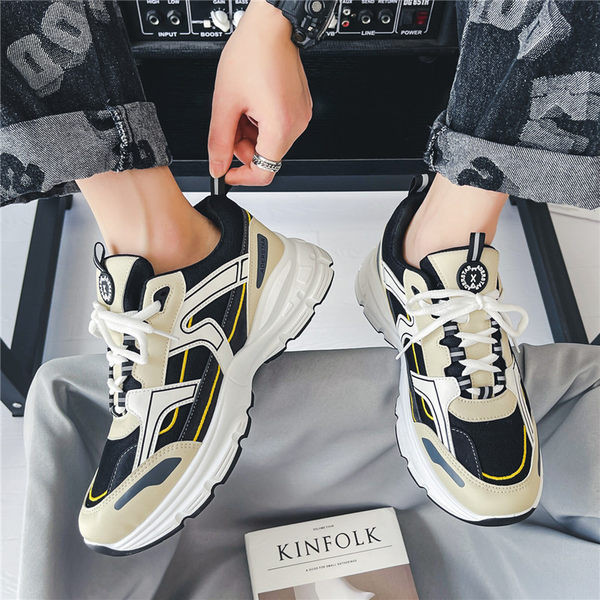 Kareda talla ja embleemiga tossud