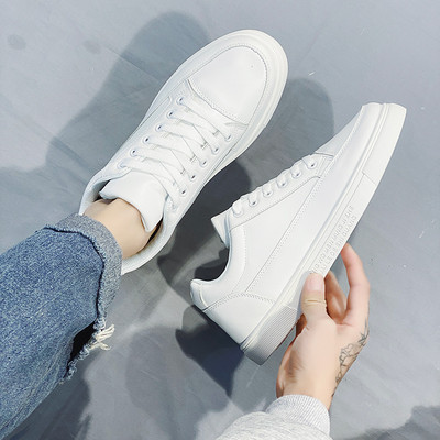 Kahes värvitoonis lameda tallaga meeste tossud