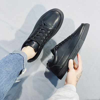 Kahes värvitoonis lameda tallaga meeste tossud