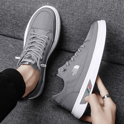 Платнени кецове изчистен модел за мъже