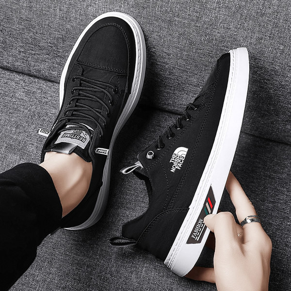 Платнени кецове изчистен модел за мъже