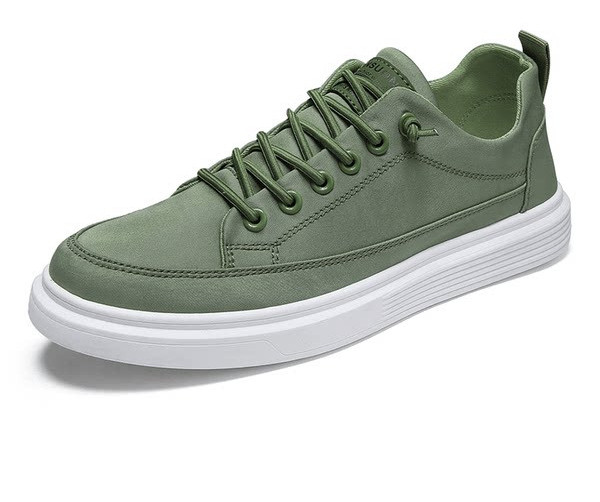 Moodsad, tasase tallaga kunstnahast meeste tossud