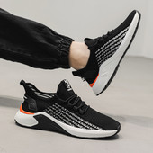 Meeste valged ja mustad vabaaja võrktossud