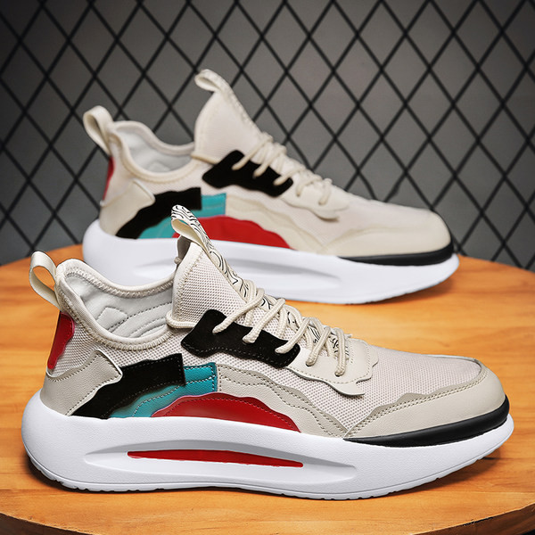 Uus mudel hingavad paeltega tossud meestele