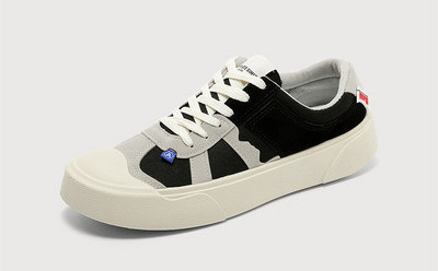 Öko-seemisnahast vabaaja paeltega meeste tossud