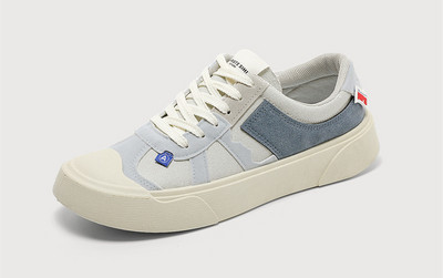 Öko-seemisnahast vabaaja paeltega meeste tossud