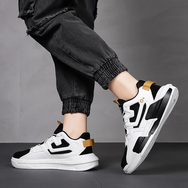 Meeste ühevärvilised kolmevärvilised tossud