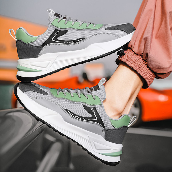 Meeste tossud kunstnahast hingavad paeltega