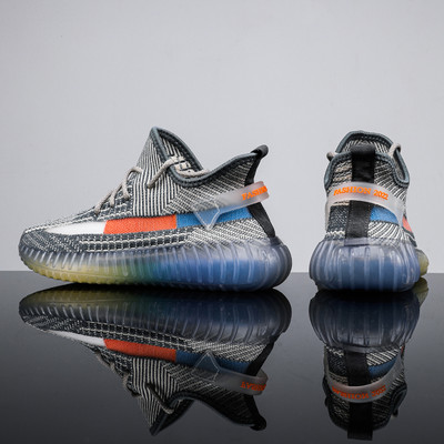 Meeste tekstiilist värvilise silikoontallaga tossud