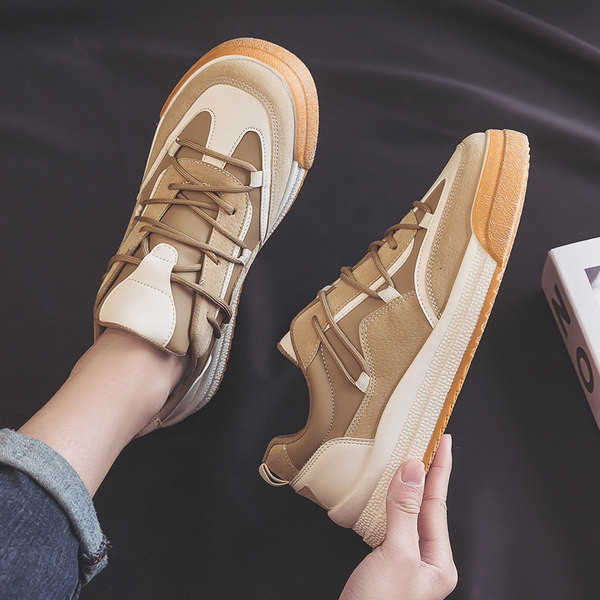 Lameda tallaga spordi- ja vabaajajalatsid