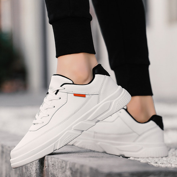 Мъжки кецове с връзки в три цвята