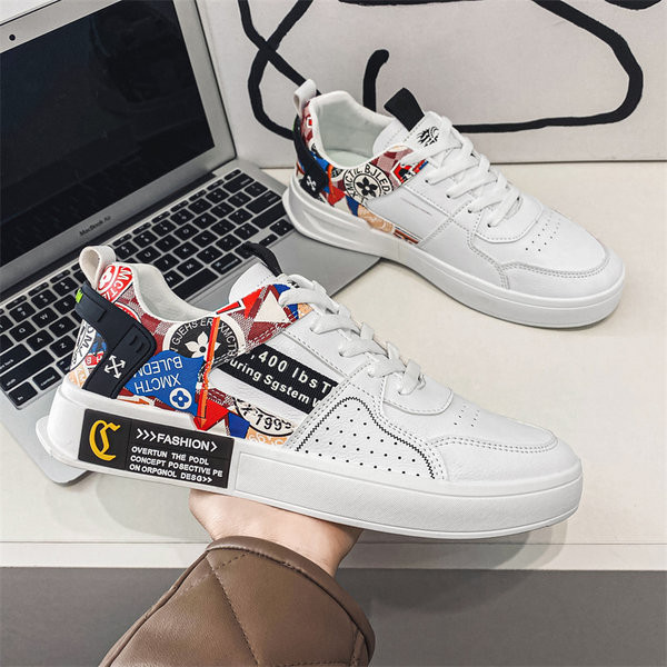 Мъжки модерни кецове с апликации