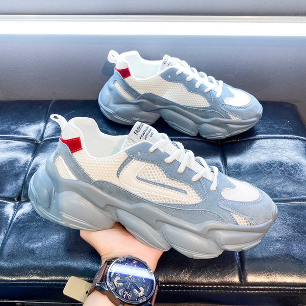 Мъжки маратонки с груба подметка и мрежа 