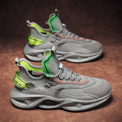 Модерни мъжки сникърси с груба подметка в три цвята