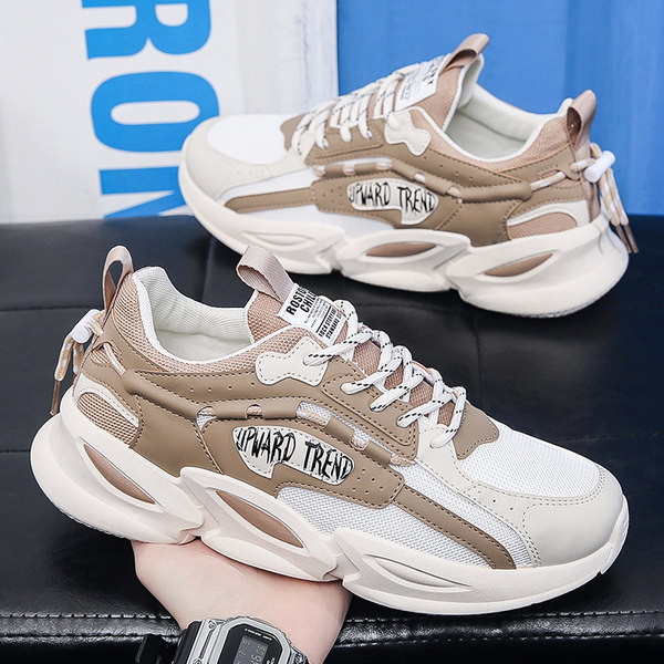 Мъжки дишащи маратонки от еко кожа с емблема и надпис 