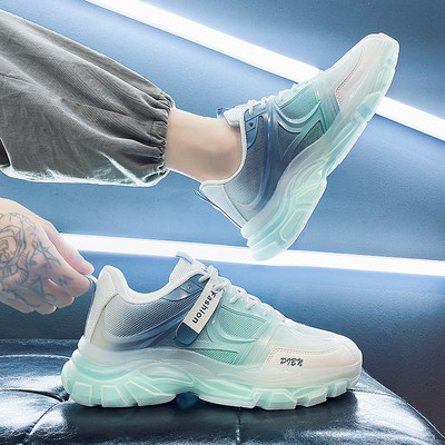 Цветни мъжки маратонки с мрежа