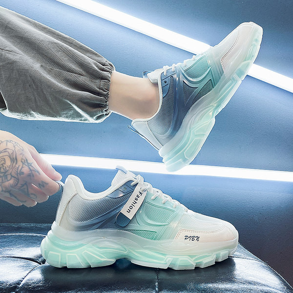 Цветни мъжки маратонки с мрежа