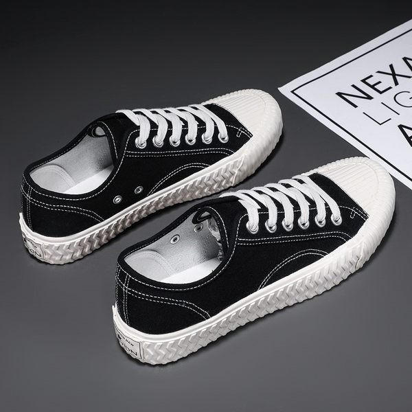 Lameda talla ja paeltega meeste tekstiilist tossud uus mudel