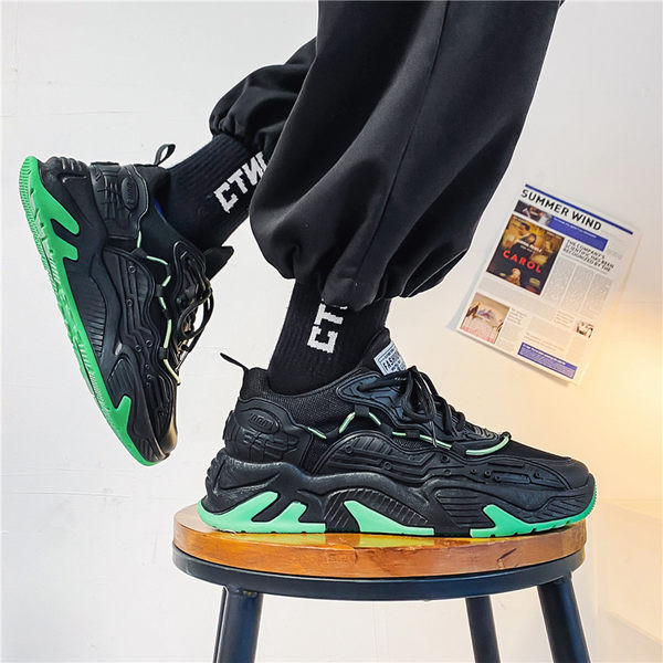 Muške tenisice s visokim grubim potplatom