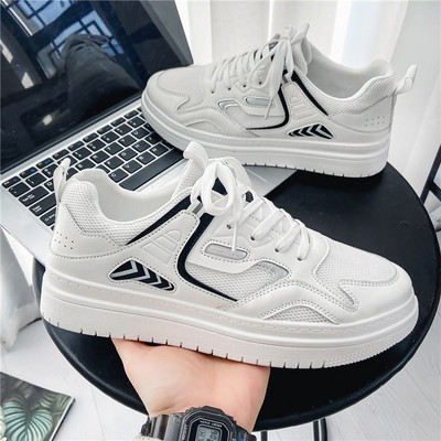Ανδρικά sneakers με κορδόνια σε τρία χρώματα
