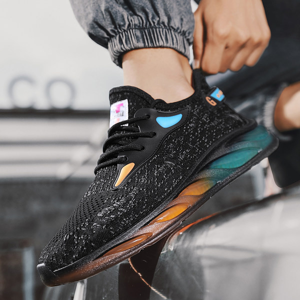 Kahes värvitoonis paeltega meeste tekstiilist tossud