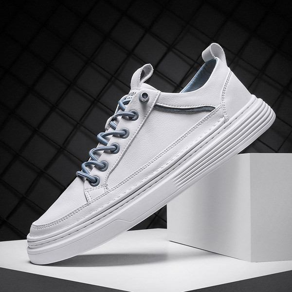 Dnevno čiste tenisice s ravnim potplatom