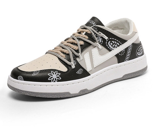 Novi model muških patika od eko kože