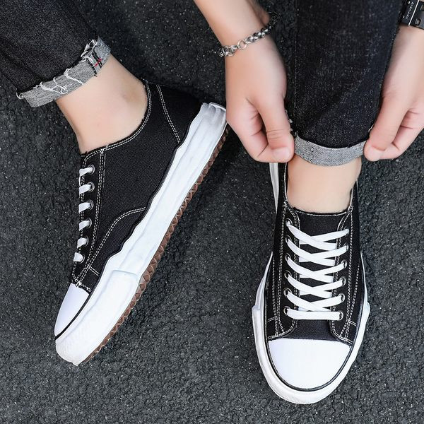 Vabaaja meeste lõuendist tossud lipsudega - kolme värvi