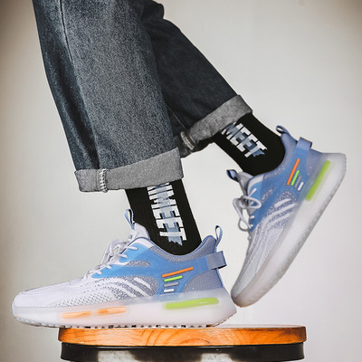 Мъжки маратонки с връзки и силиконова подметка 