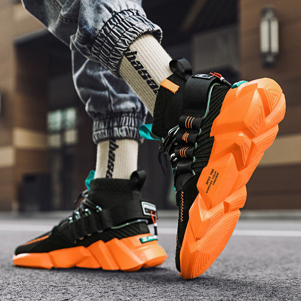 Нов модел маратонки от текстил с груба подметка