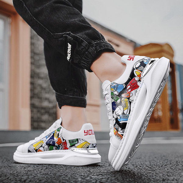 Мъжки кецове от еко кожа с апликация и връзки