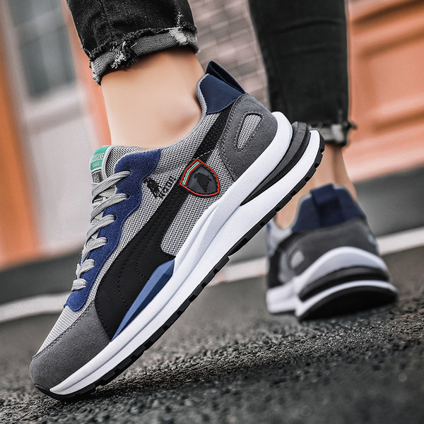 Мъжки маратонки в три цвята и равна подметка 