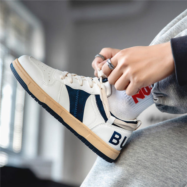 Ежедневни мъжки кецове от еко кожа с равна подметка