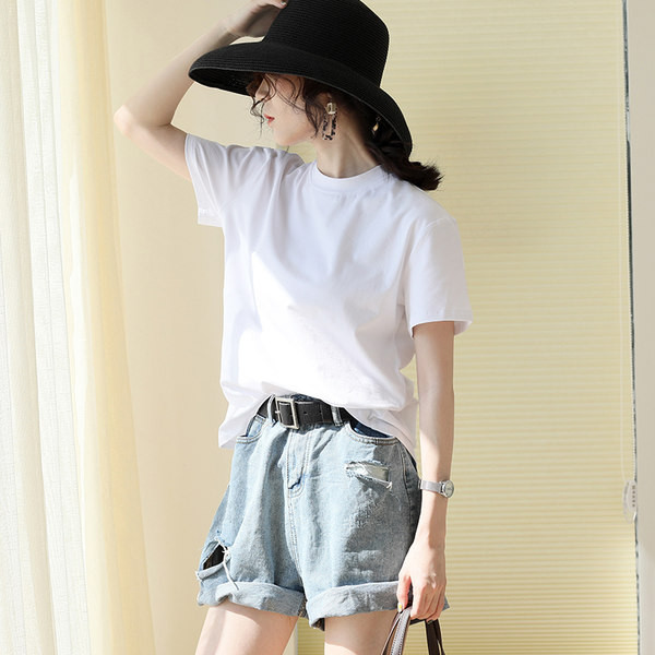 Ежедневна дамска тениска с обло деколте -няколко цвята