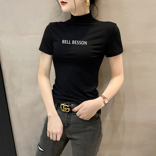 Дамска тениска с поло яка и бродиран надпис 