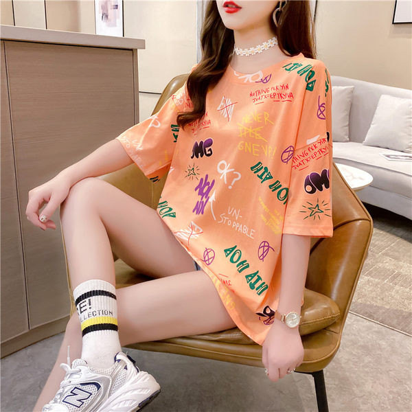 Дамска широка тениска с овално деколте -няколко цвята