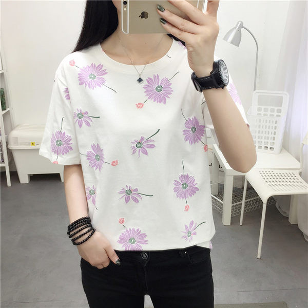 Ежедневна тениска с обло деколте